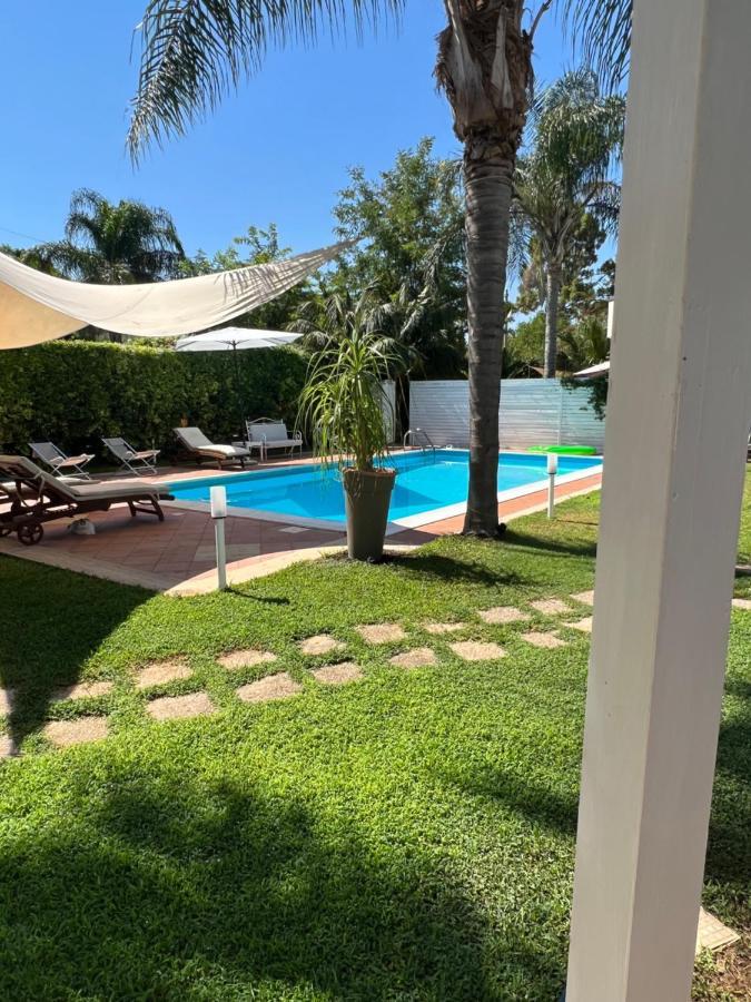 Villa Losanna Mondello Bagian luar foto