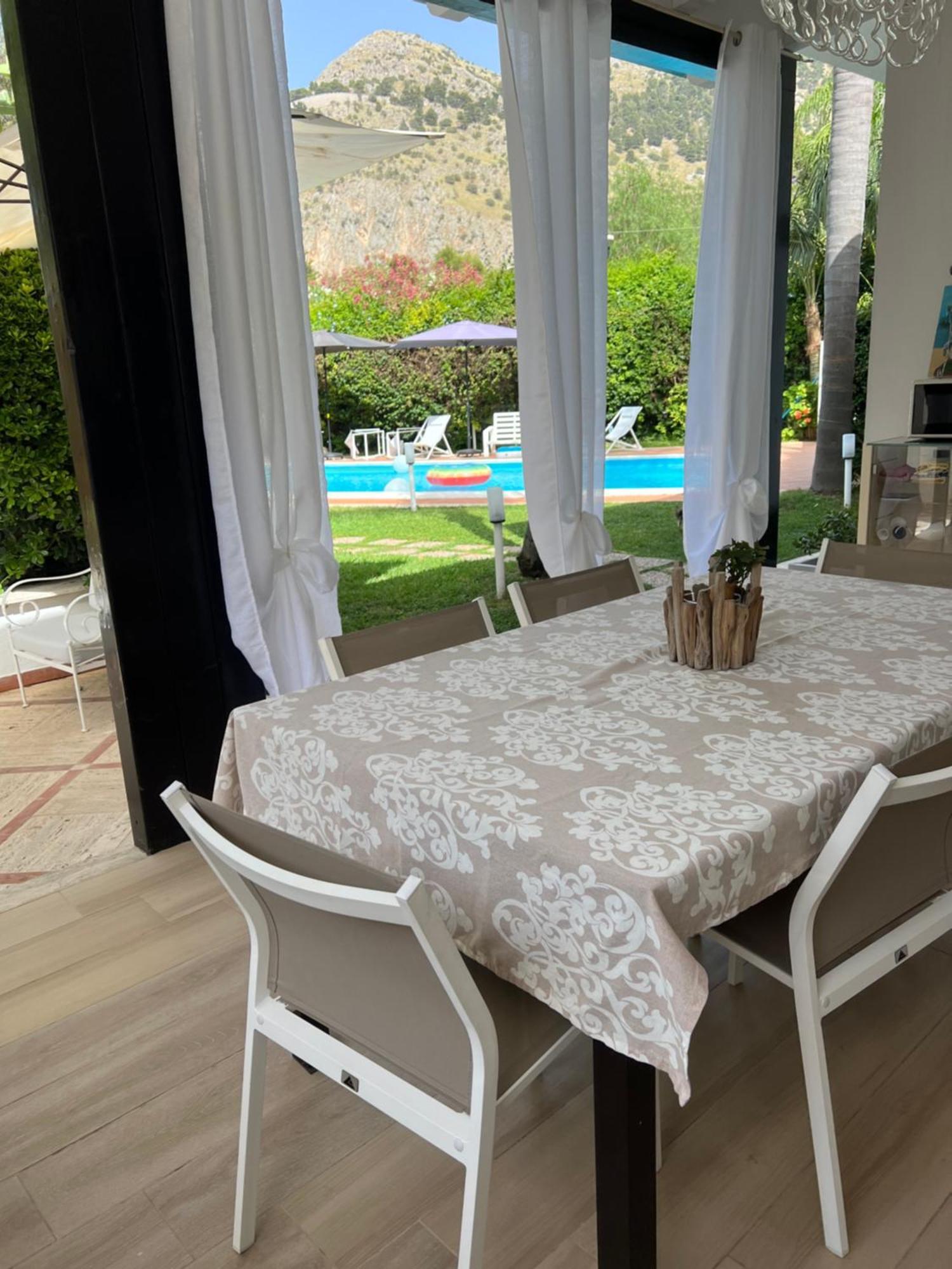 Villa Losanna Mondello Bagian luar foto