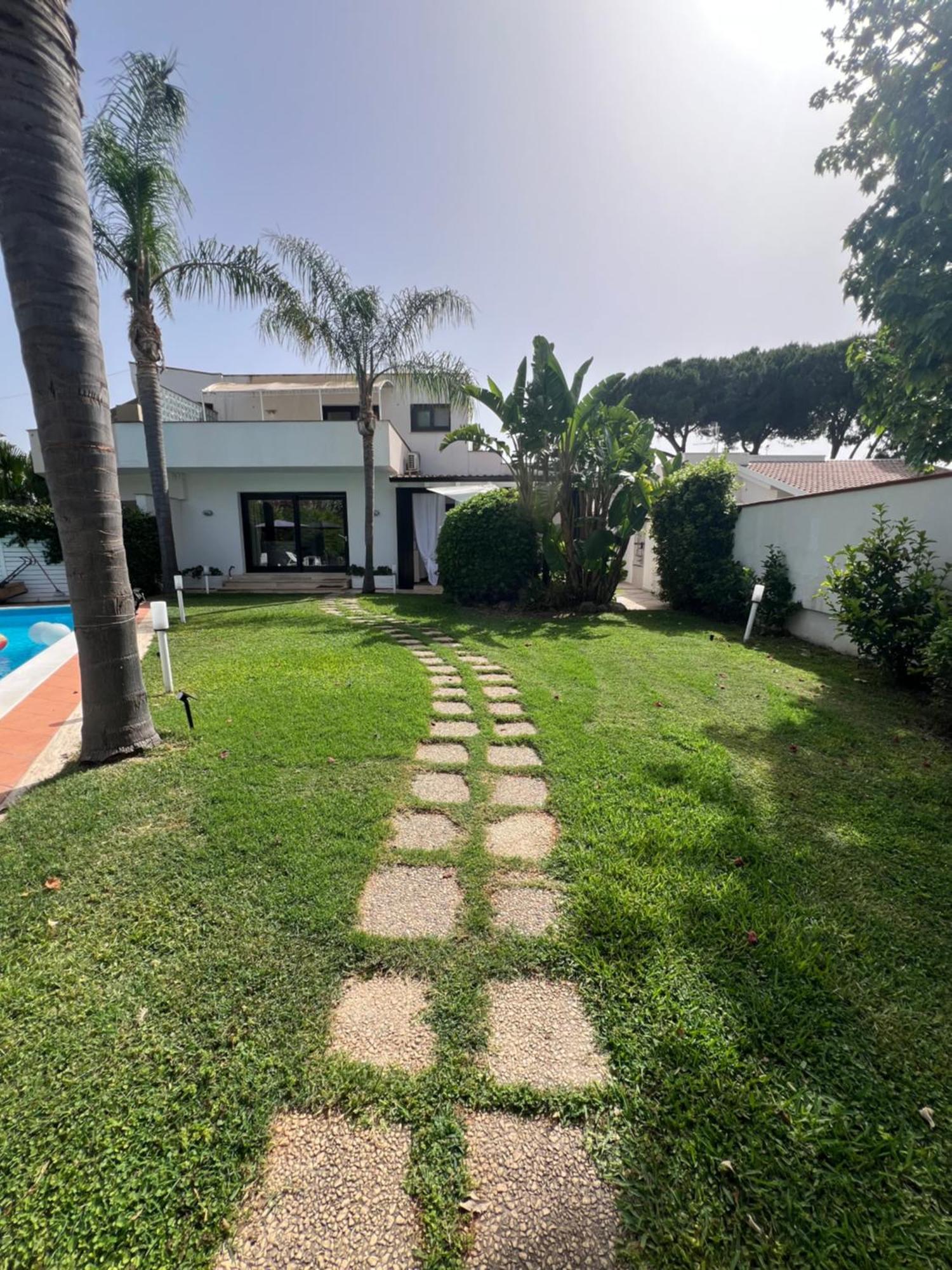 Villa Losanna Mondello Bagian luar foto